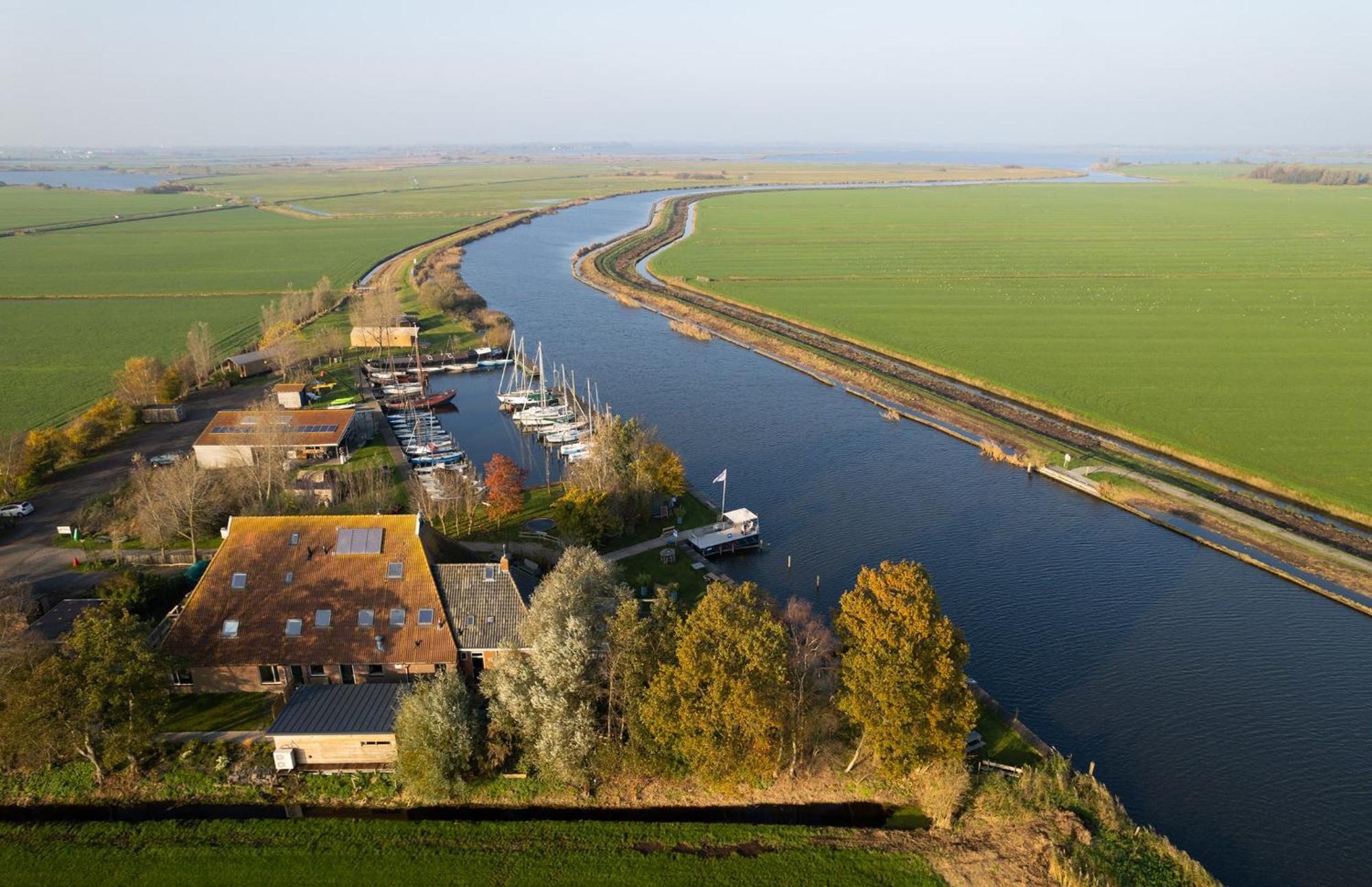 Rufus Aan Het Water Boornzwaag over de Wielen Exterior foto